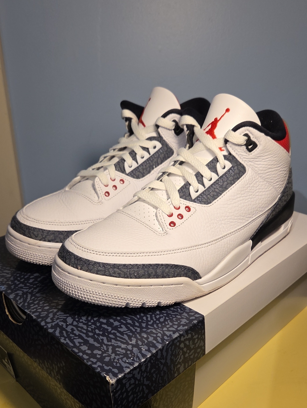 Air Jordan 3 Retro SE 'Fire Red Denim' Size 10.5 Pre Owned